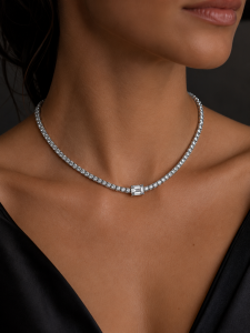 Collections A6EFAED7 42F8 4BB7 92B9 33880E5EA256 225x300