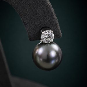Tahiti an Pearl Studs